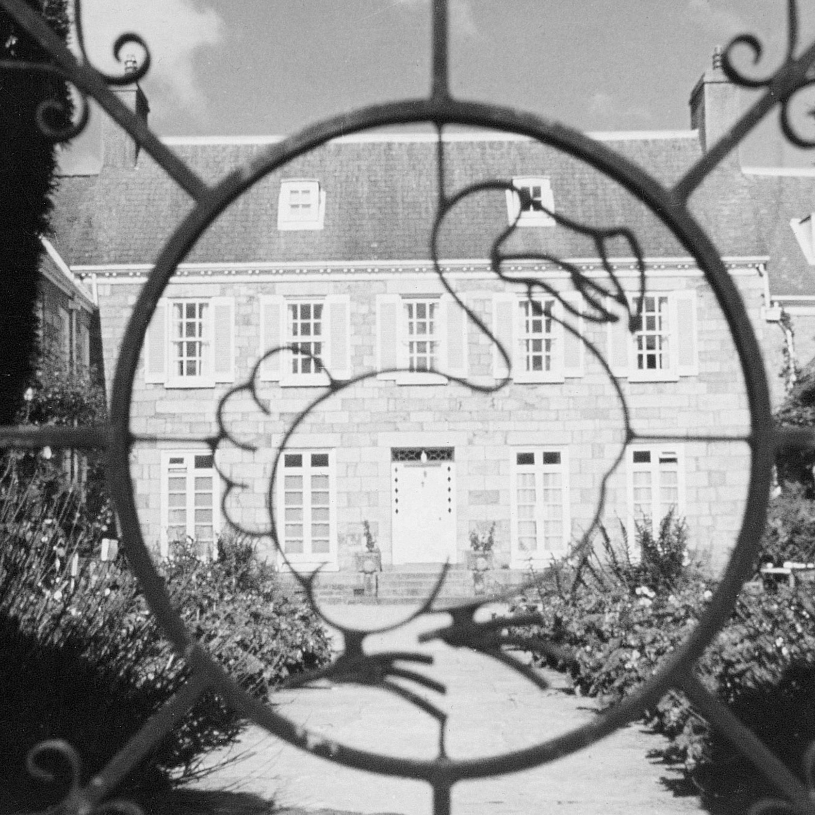 3. Dodo Gate At Les Augres Manor House At Jersey Zoo, Mid 70S Or Earlier